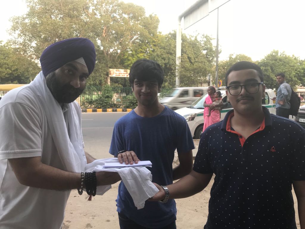 Langar sewa: on the occasion of Ganesh chaturthi